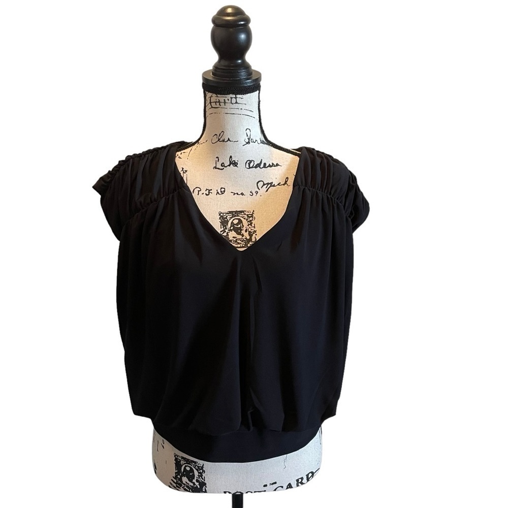 Express Blouse Polished Matte Jersey Ruched Banded Bottom Top Black Size Large